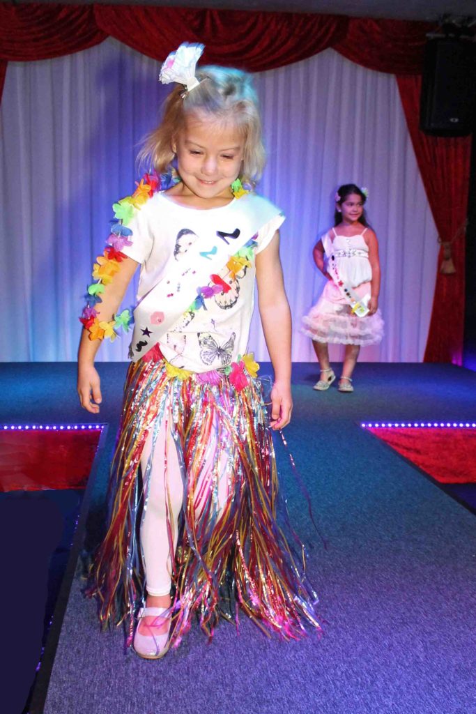 catwalk en ontwerp je sjerp kinderfeestje